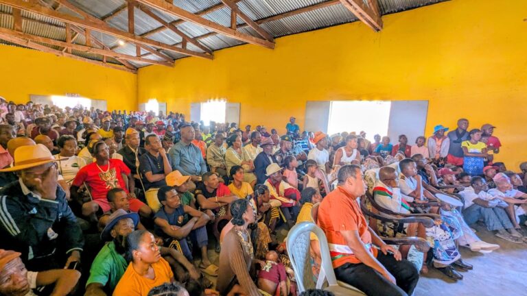 VAHOAKA MARO NO LIANA TAMIN’NY FAMPIOFANANA FIOMPIANA TRONDRO TETO AMBATOMAINTY FARITRY MELAKY