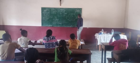 Distrikan’Ihosy,Faritra Ihorombe. Akon’ny fampiofanana mikasika ny fiompiana trondro.