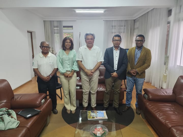 FIHAONAN’A/TOA MINISITRY NY JONO SY NY TOEKARENA MANGA SY NY AVY EO ANIVON’NY ESSA Antananarivo